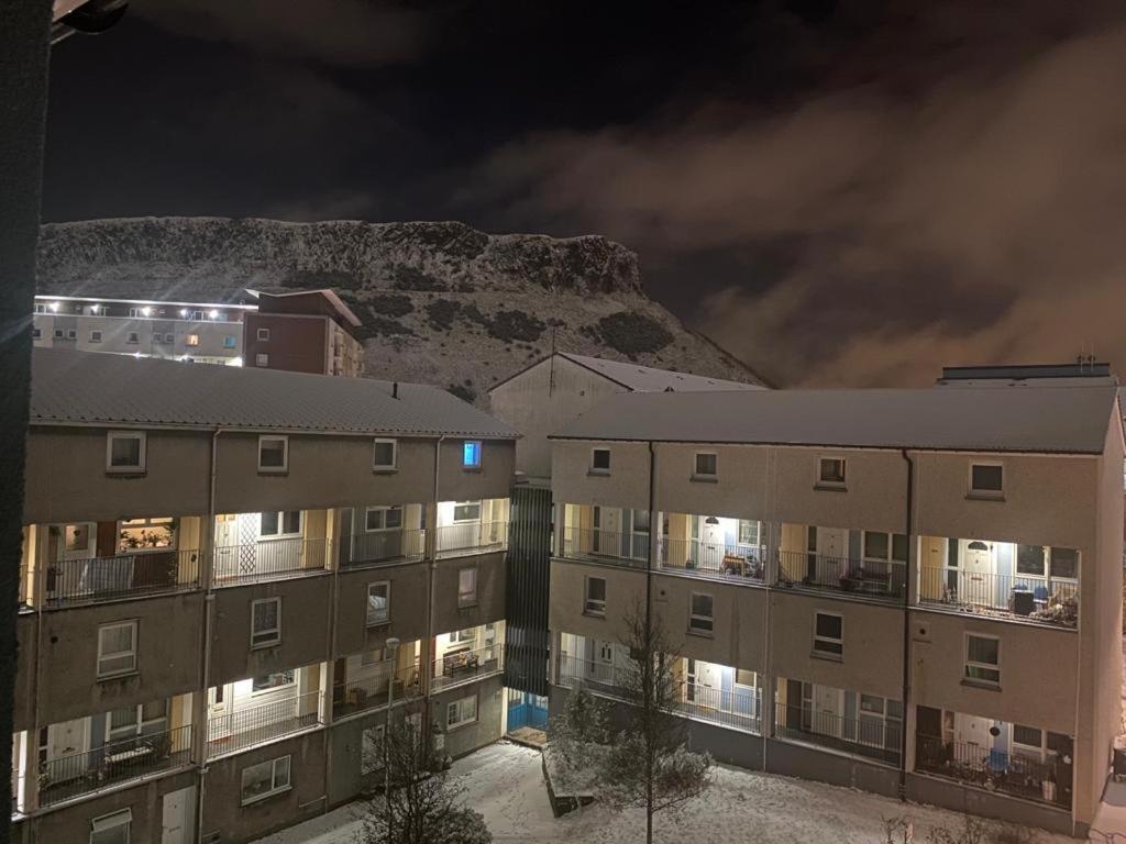 Holyrood Central Apartment Edimburgo Esterno foto